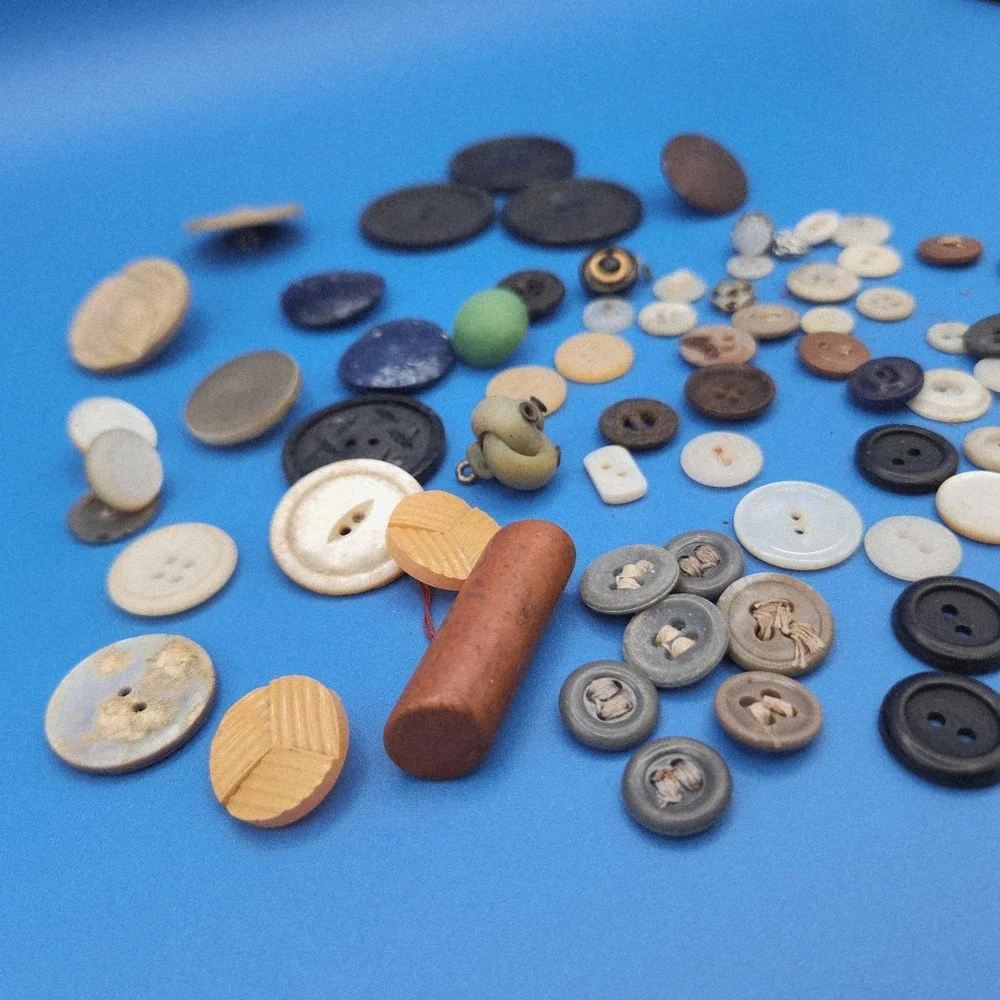 Vintage Assorted Button Lot Mixed Sizes Colors Shapes for Sewing Crafts 100+ pcs